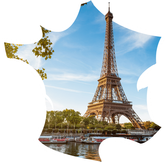 La Tour Eiffel et la Seine à Paris, symbole des études en France